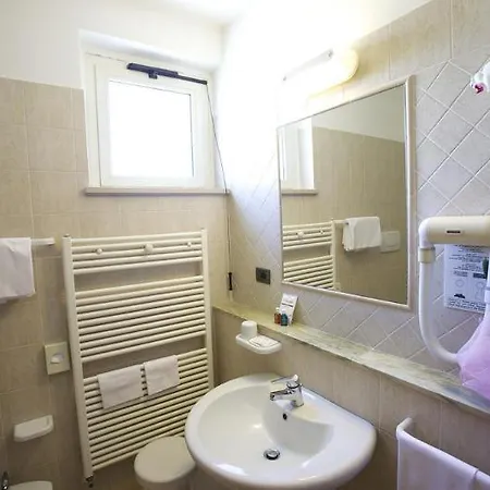 Campiglione Otel