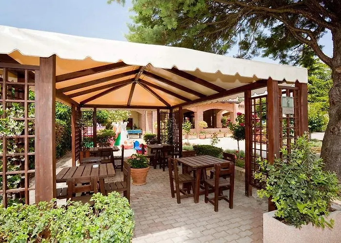 Campiglione Hotel 3*